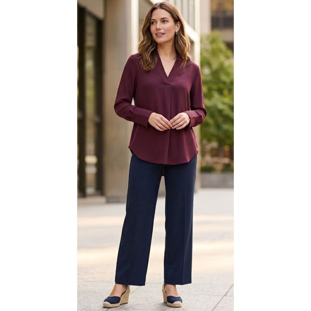 H&M pleated V-neck Long Sleeve Blouse Women's Size 10
